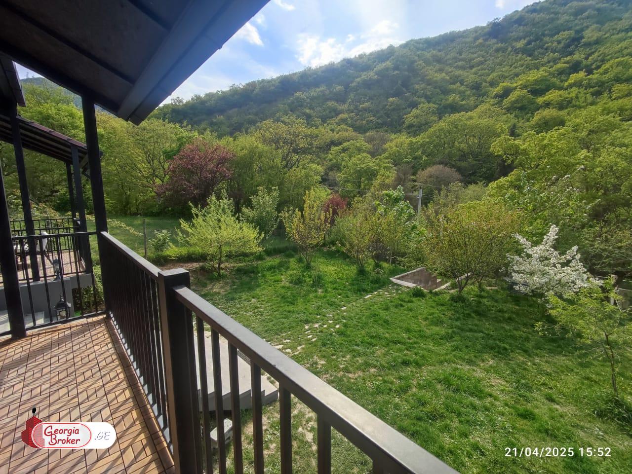 იყიდება ახალი გარემონტებული 6 ოთახიანი სახლი  მცხეთასთან,  ციხედიდის ტერიტორიაზე